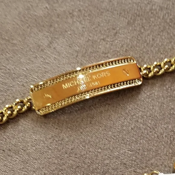 Michael Kors Bracelet Logo Plaque Chain Link Rose Gold Plate Stainless Steel NWT - Picture 13 of 15